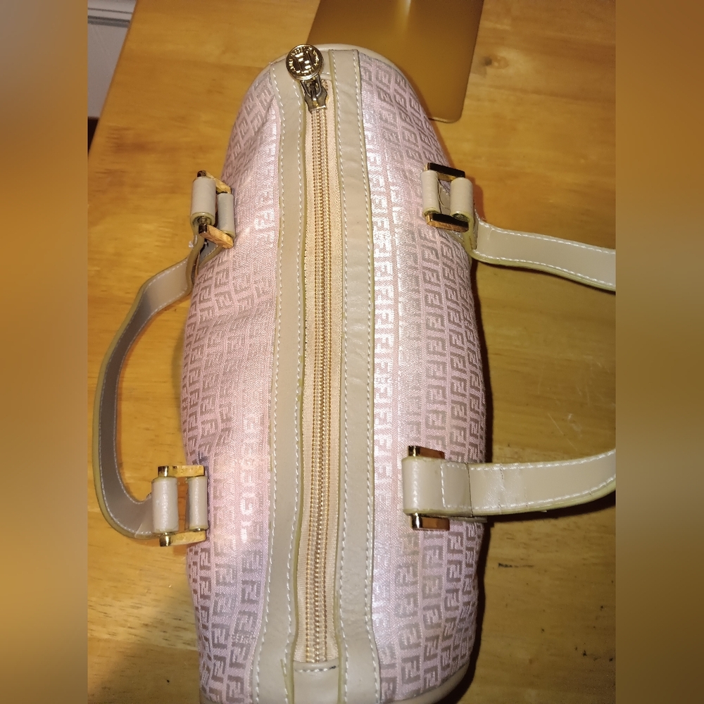 Fendi FF Rare Vintage Pink Canvas Bag - Picture 4 of 6